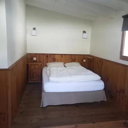 Les Myrtilles 2* Le Bosc (Midi-Pyrenees)