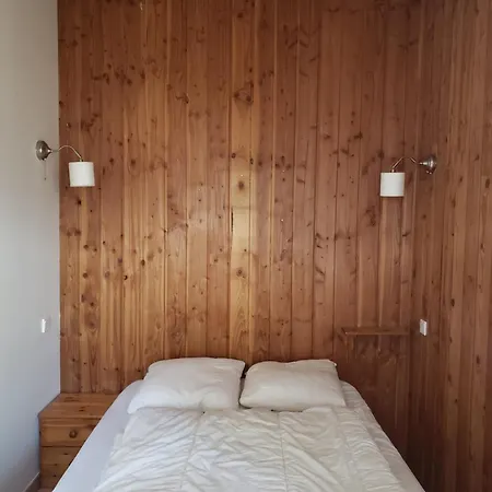Les Myrtilles 2* Le Bosc (Midi-Pyrenees)