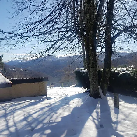 Les Myrtilles 2* Le Bosc (Midi-Pyrenees)
